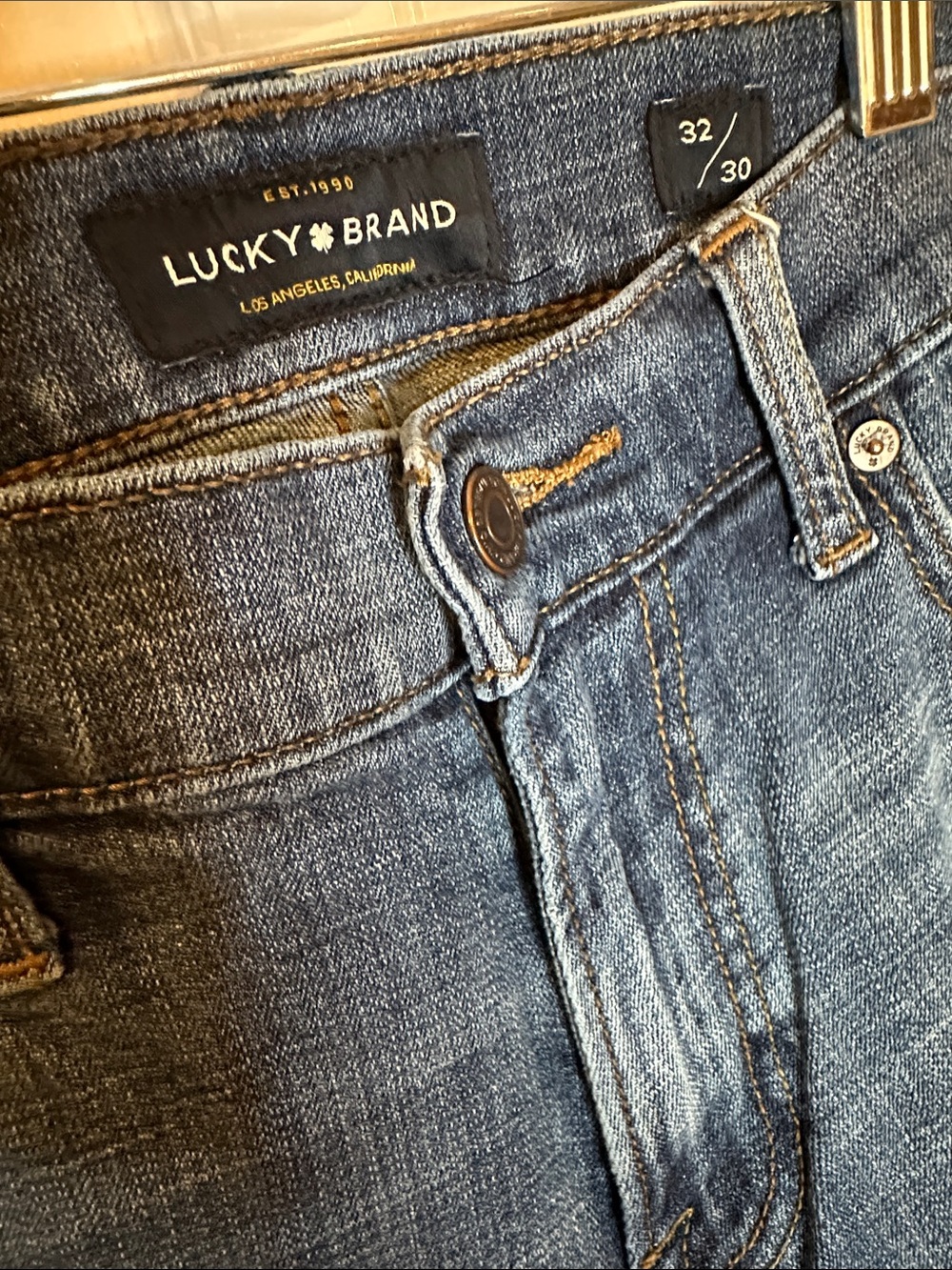 Lucky Brand Medium Wash Straight Jeans | 32/30